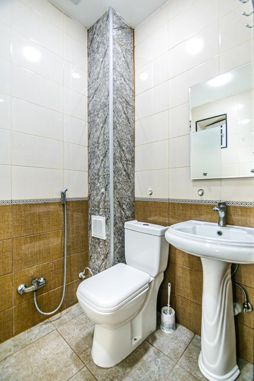M Estate. 2 Room Home In Targovu Баку Екстериор снимка